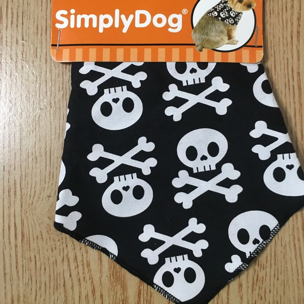 #1 New Doggie 🐶 Skull 💀 Print Bandana Scarf Xs/Small Neck Size 13”-15”